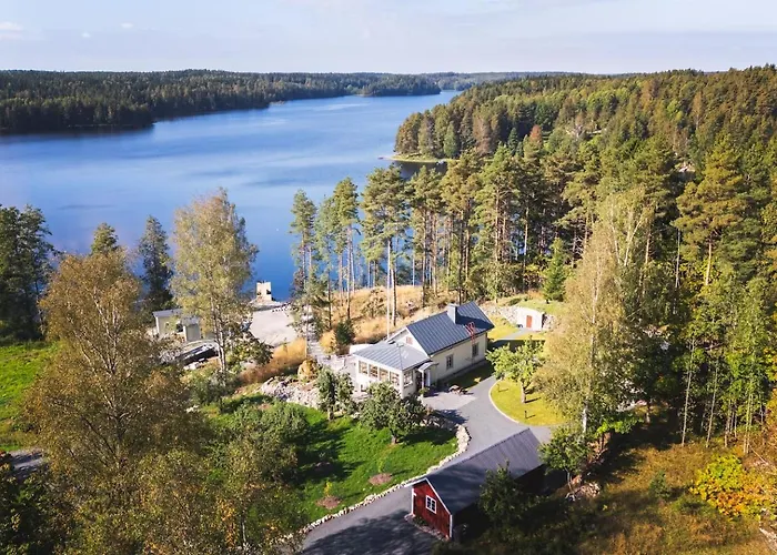 North - Junnola 萨罗