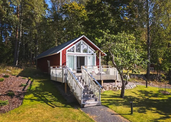 North - Junnola 萨罗