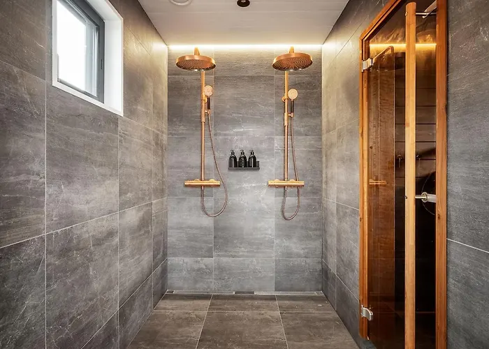 North - Junnola 萨罗